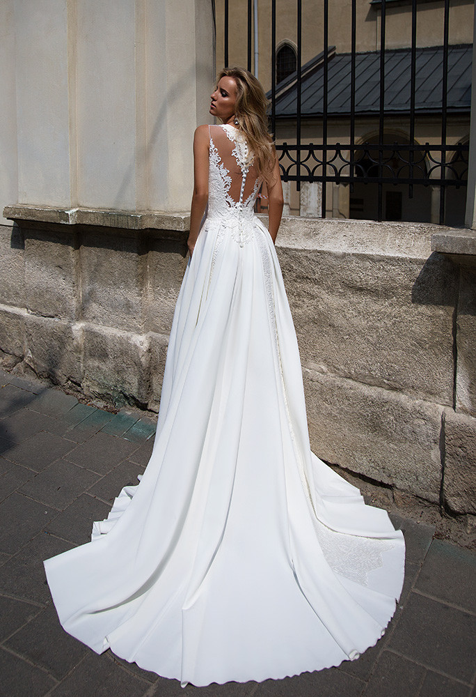 Oksana Mukha Azure, 2. kép