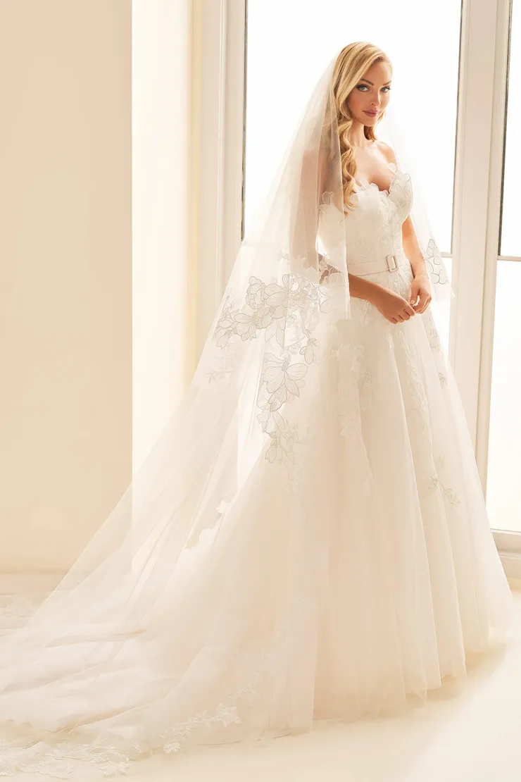 Enchanting E535, 3. kép