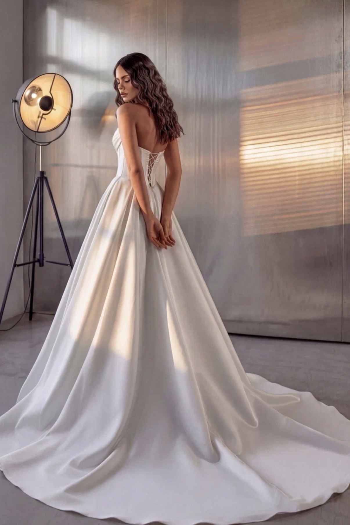 Nora Naviano NN 33313, 2. kép