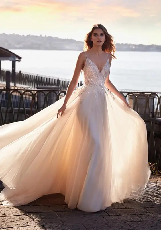 Nicole Milano Couture menyasszonyi ruha 