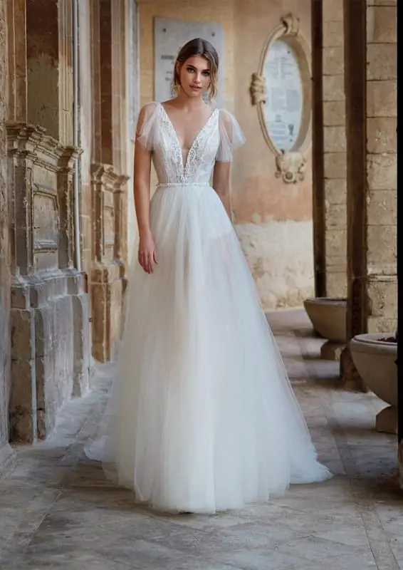 Nicole Milano Couture menyasszonyi ruha 